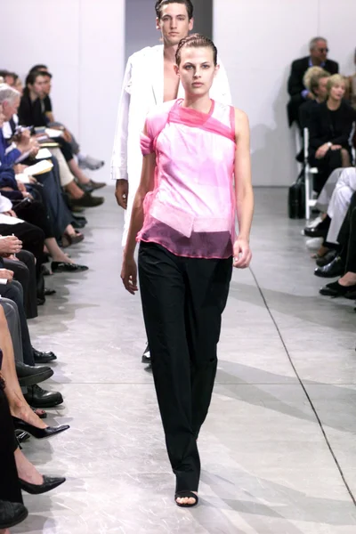 Look 48